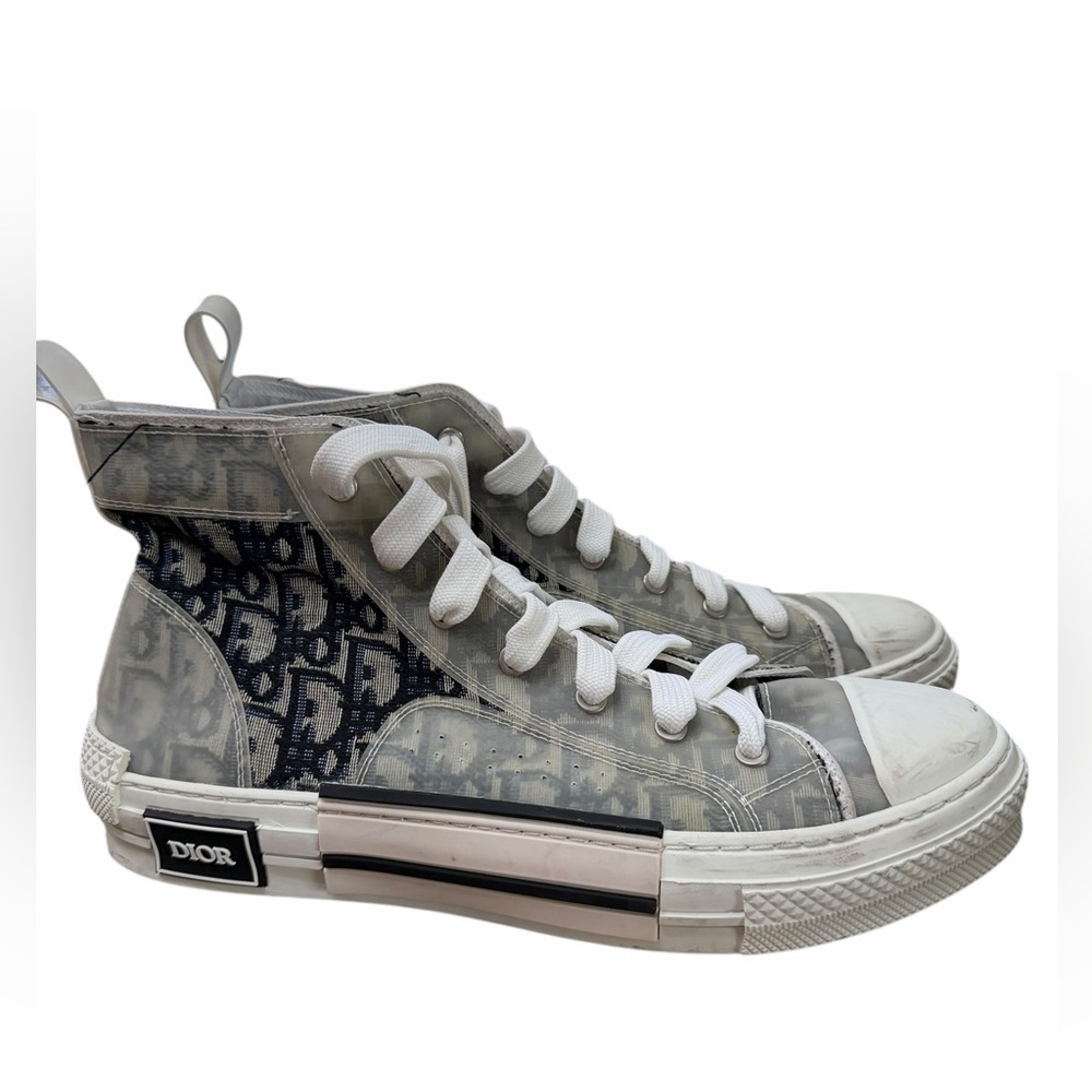 Dior Gray and White B23 Monogram High-Top Oblique Technical Canvas Sneakers - Picture 2 of 10
